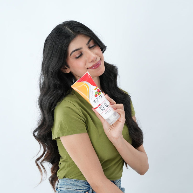 Instant Glow & Deep Hydration Facial Treatment